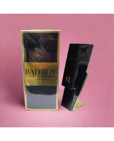 BadBoy ادکلن ۳۰ میل طرح اصلی کارولینا هررا بد بوی bad boy